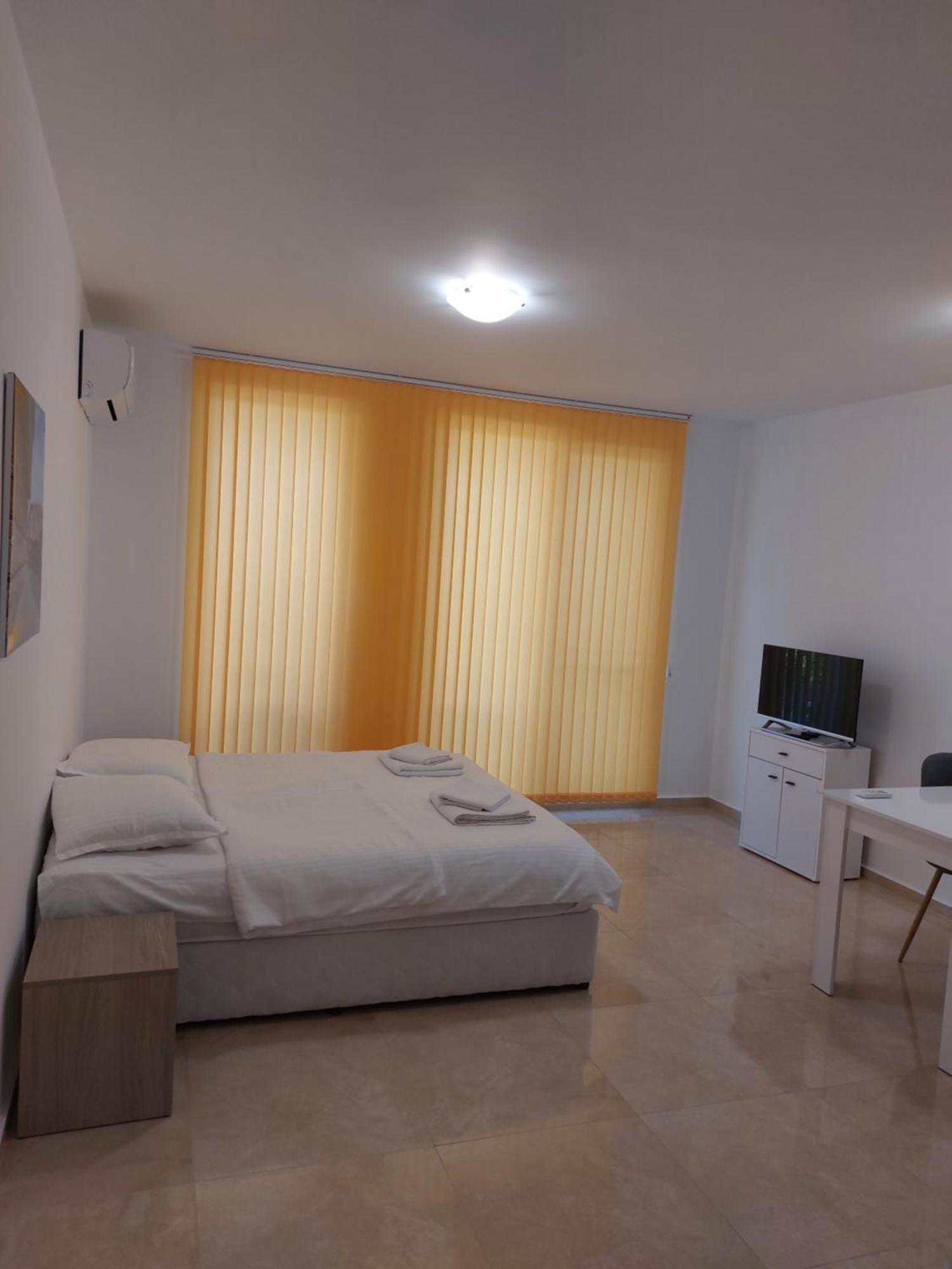 Sapphire Apartment Созопол Екстериор снимка